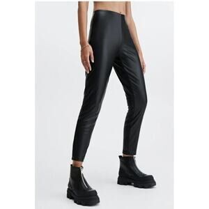 Fabletics Womens Black Shiny Vegan Leather High Waist Leggings Sz S Stretch Gym